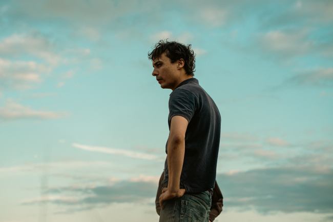 Harris Dickinson's Star-Making Directorial Debut