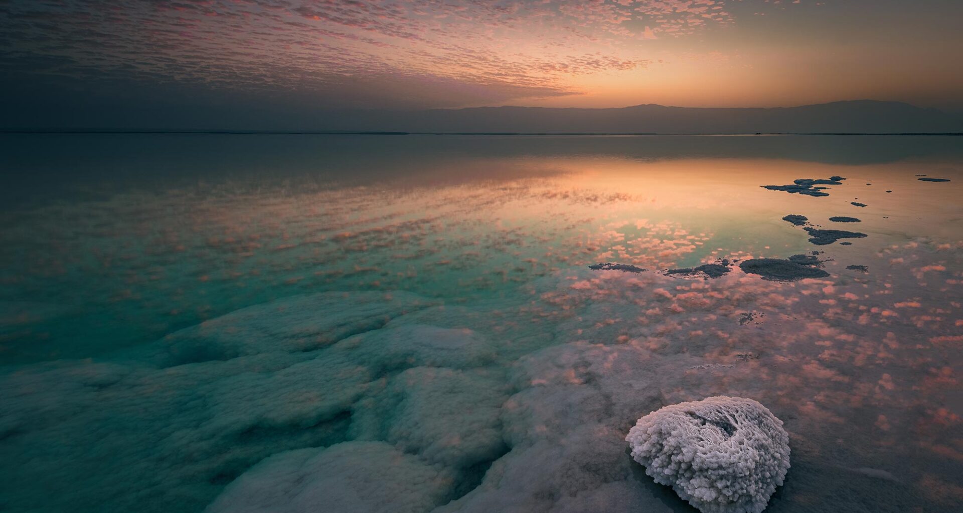Dead Sea Salt Giant