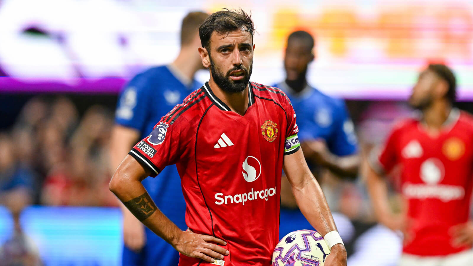 Man Utd face Fernandes 'last season' blow on one key condition amid clear verdict on £60m 'release clause'
