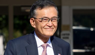 It's time for Intel to go private, former board members say