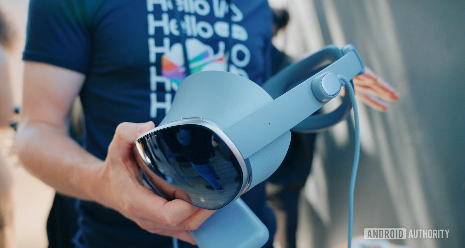 Google IO 2025 Project Moohan headset in person's hands
