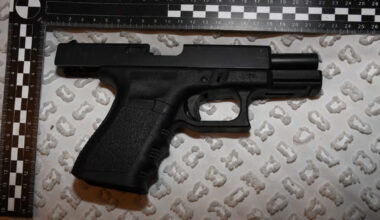 Gardaí arrest man with glock handgun