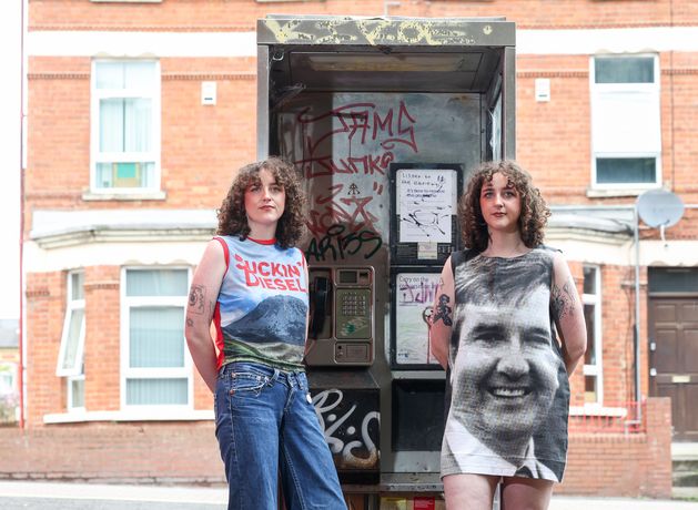 Meet the Donegal twins behind the viral Daniel O’Donnell dress worn by CMAT
