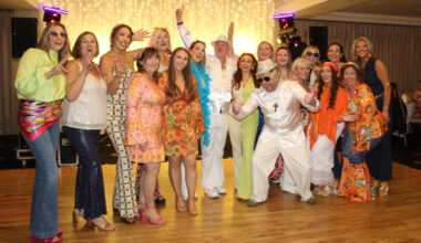 Picture Special: ABBA fever at the Shandon Hotel Voulez Vous Dinner Show