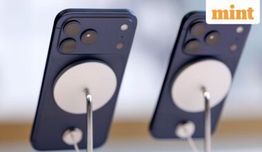 The iPhone 17 Pro and the iPhone 17 Pro Max during the first day of in-store sales of Apple's latest products at Apple's Grove store in Los Angeles, California, US, on Friday, Sept. 19, 2025.