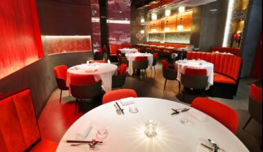 China Tang restaurant review: ‘This SoCoDu gem is loud, glamorous and good-humoured. A little, dare I say, Celtic Tiger’