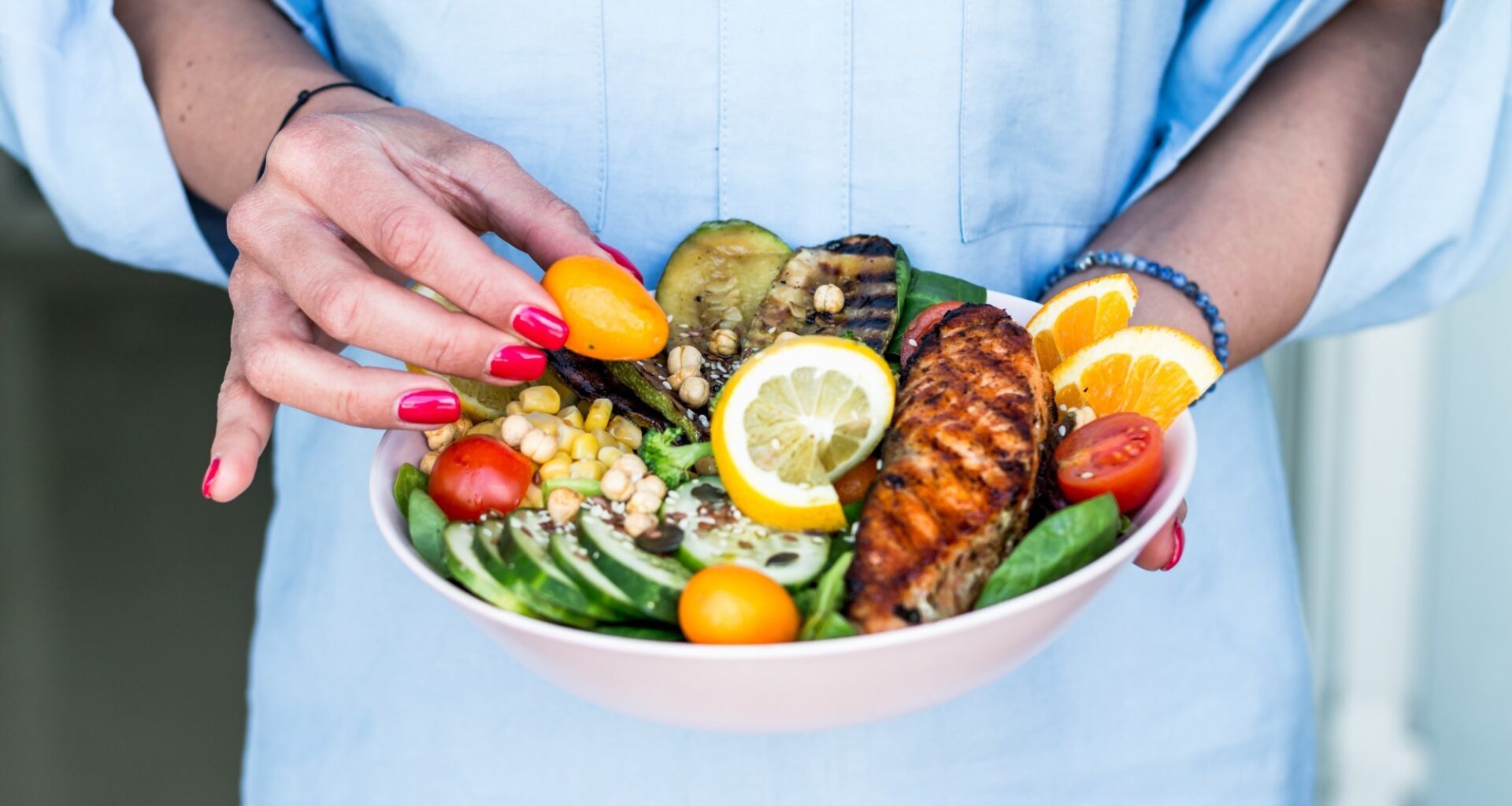 Study: Association between modified Mediterranean diet score and menopause-specific quality of life and symptoms: a cross-sectional study. Image Credit: Nina Jovic / Shutterstock