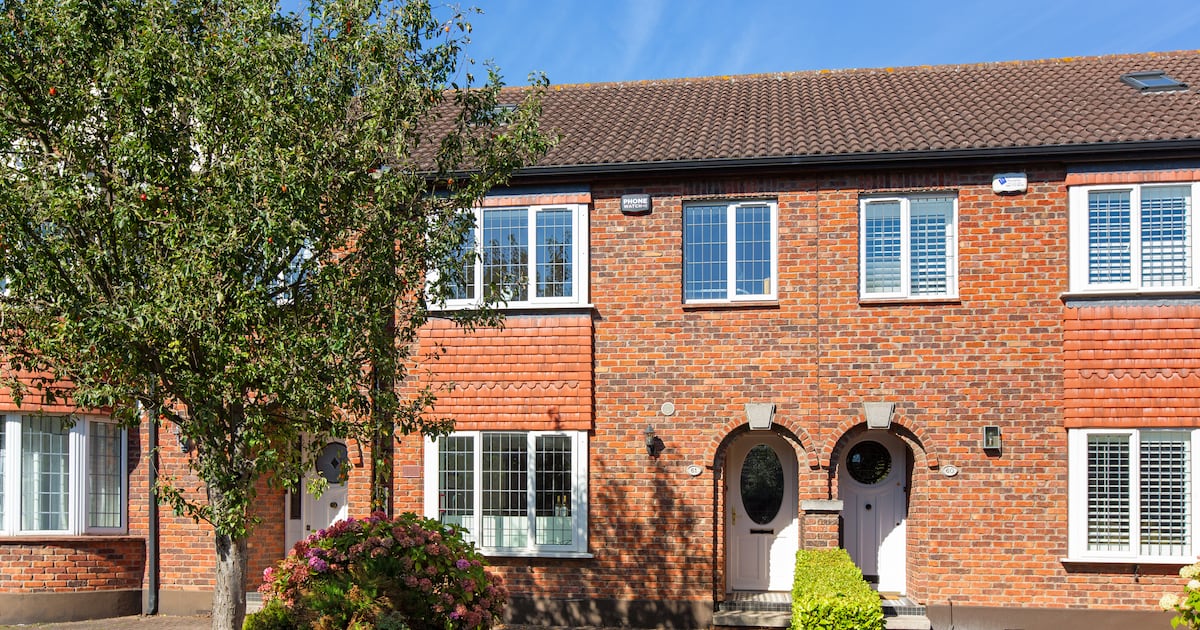 Three-bed Ballsbridge townhouse with sunroom and private garden for €975,000 – The Irish Times