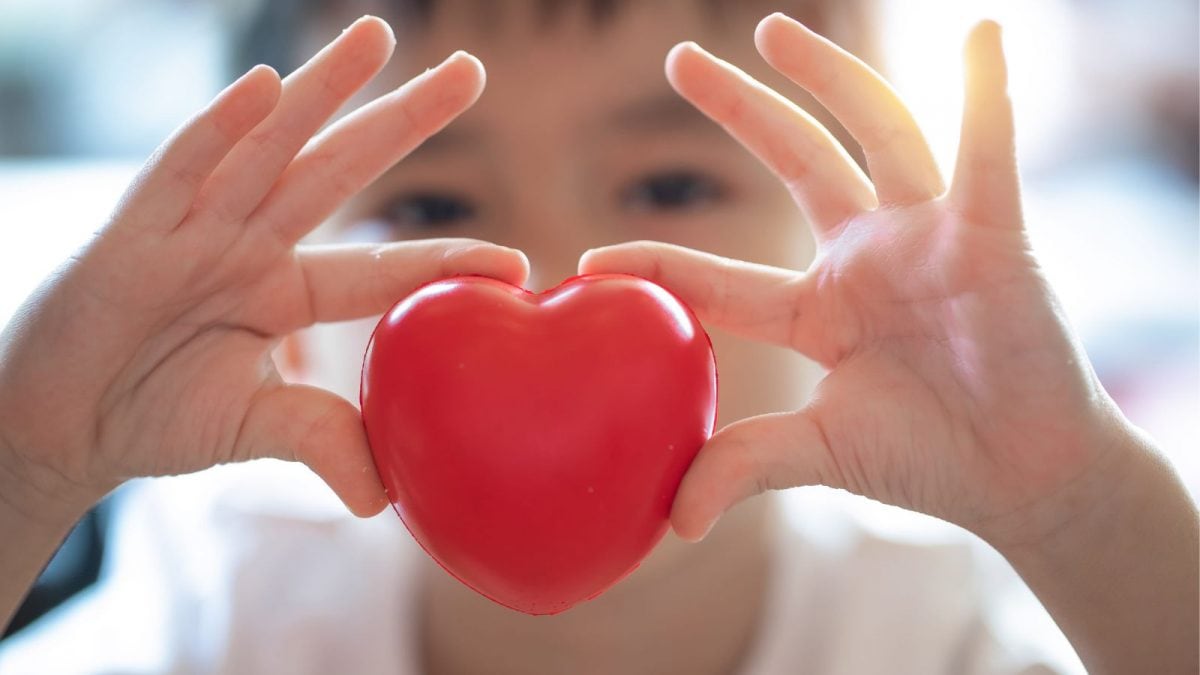 Fast Food Hacks: Eating Out Without Compromising Heart Health | Health and Fitness News