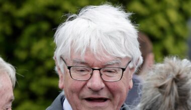 Martin Mansergh, Fianna Fáil adviser and key figure in peace process, dies aged 78 – The Irish Times