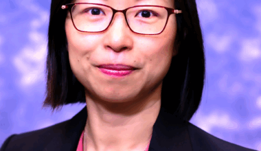 Nina Chen headshot