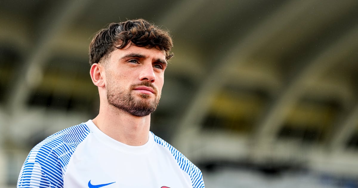Troy Parrott set for lengthy spell on sidelines with knee injury – The Irish Times