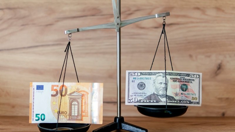 Rate Spark: Bulls pushing down the back end | articles