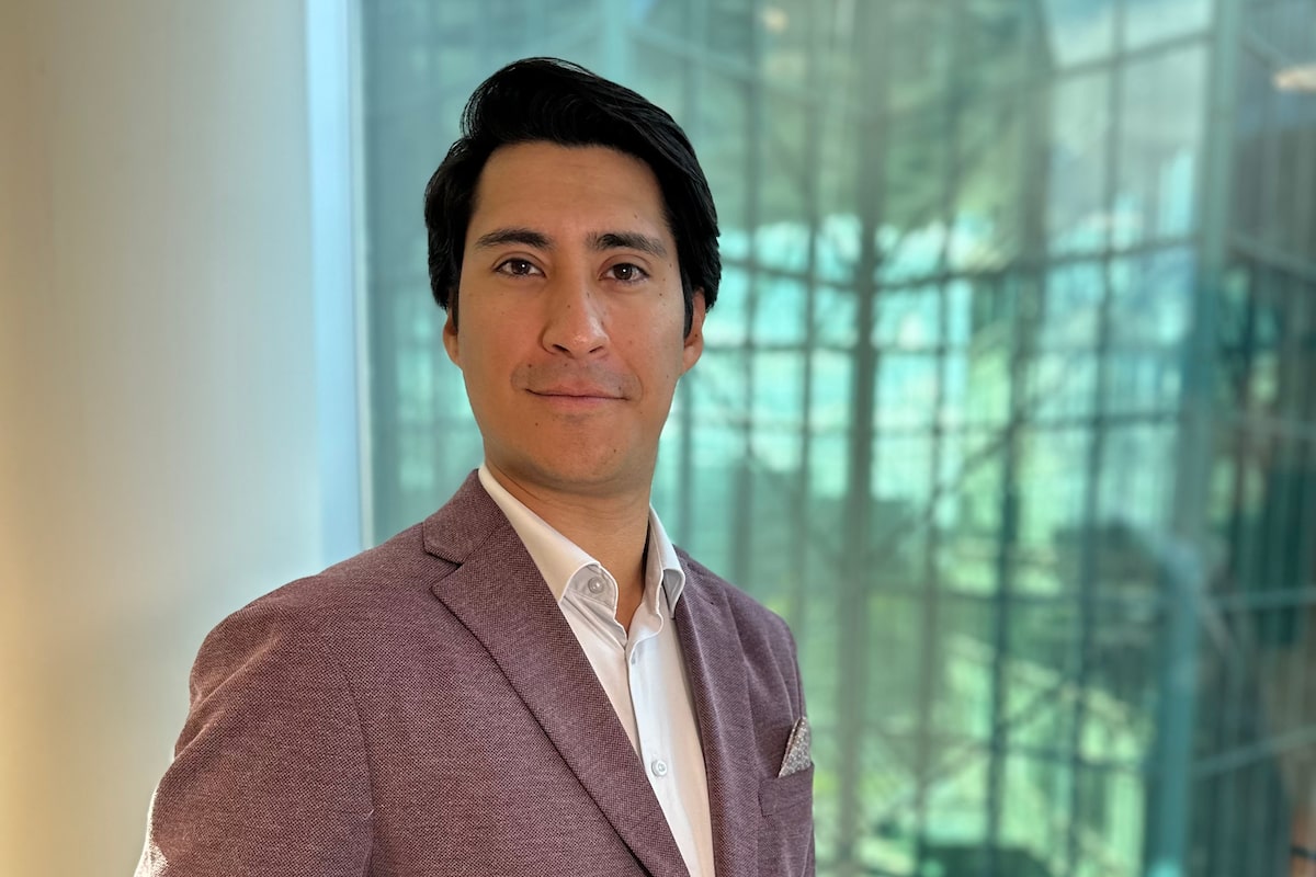This advisor’s business gumption comes from his dad and the birth mother he met later in life