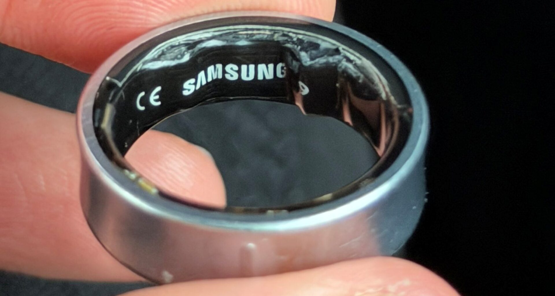 Samsung Galaxy Ring Battery Swelling Feature Image