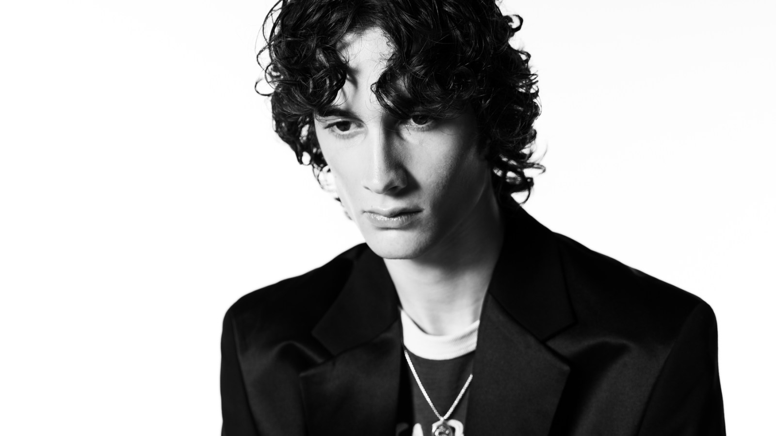 Sombr Says His Hit 'Back to Friends' Came From a 'Dark Point' in Life