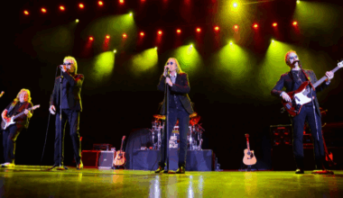 American legends ‘Three Dog Night’ to rock Buncrana next month!