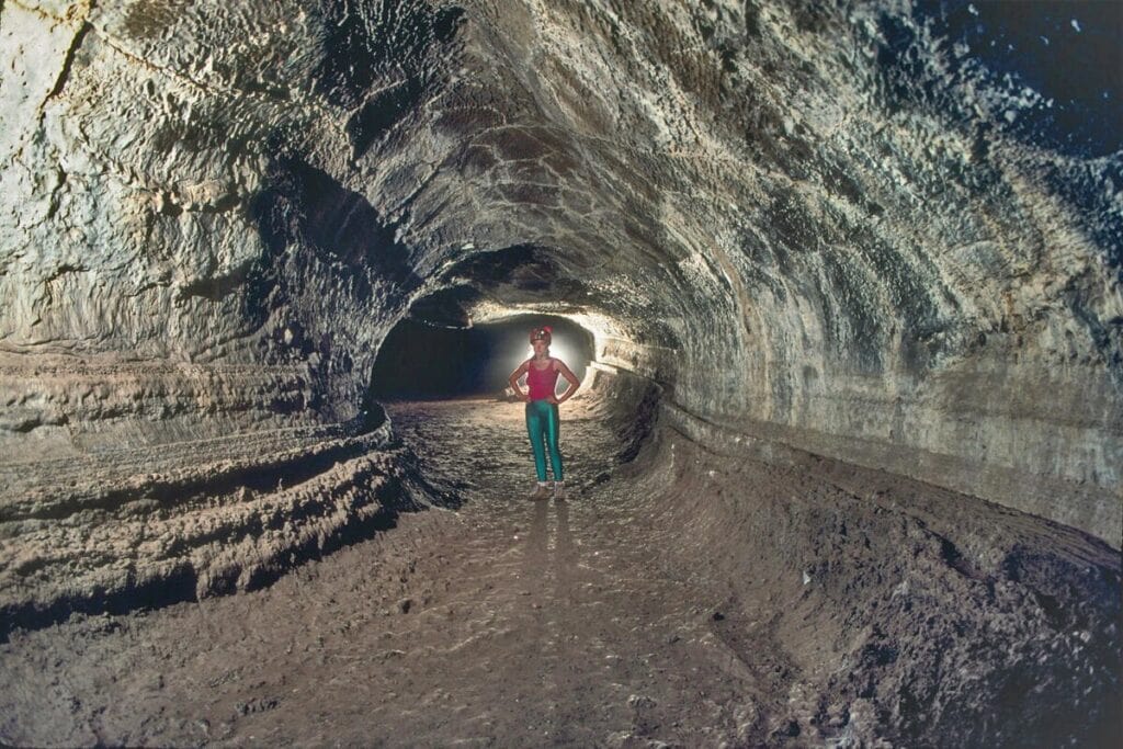 A lava tunnel on Earth, Lava Beds Natinal Monument, California 
