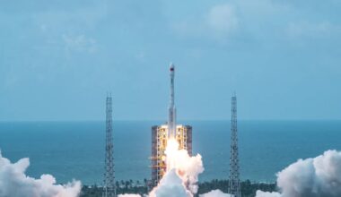 China launches mystery Yaogan-45 spysat, expands Geesatcom constellation