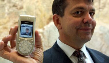 The strange design choices that plagued the tech industry – The Irish Times