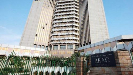 Cameroon's Debt Sale Falls Short, Raising Half of Target in Tight Regional Market