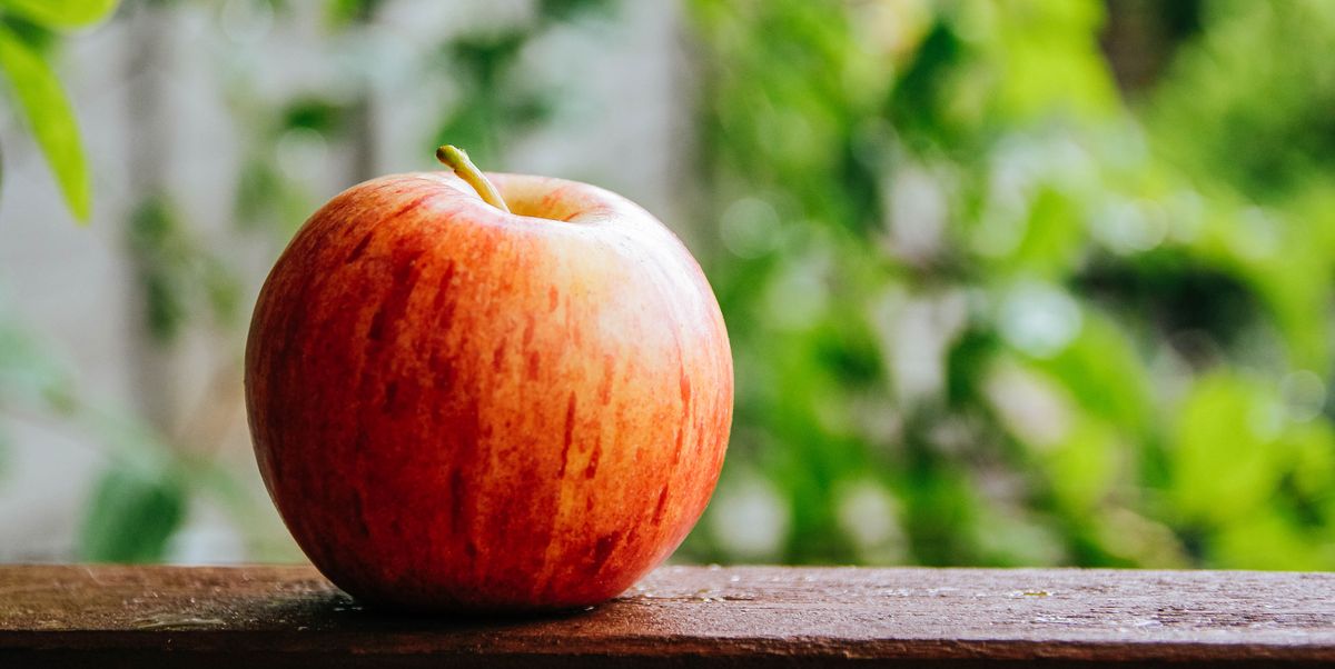Is An Apple a Day Actually Healthy? A Dietitian Weighs In