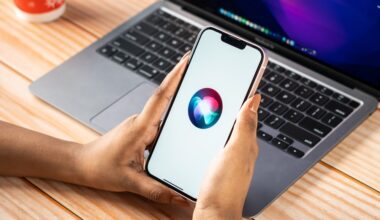 Apple Trails Rivals with ChatGPT-Like Siri App Still in Testing