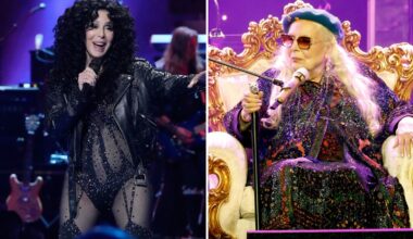 Cher and Joni Mitchell Join Iconic '80s Singer Onstage During Farewell Show