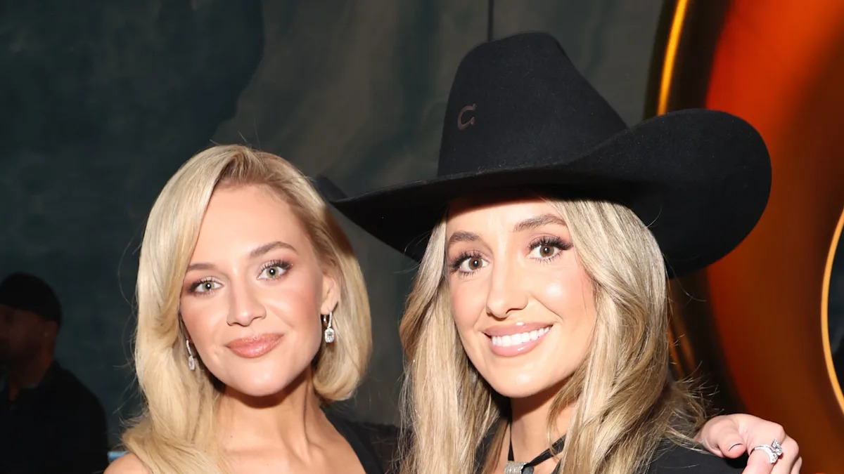 Country Fans Sound Off After CMA Awards Snub: "This Enrages Me"