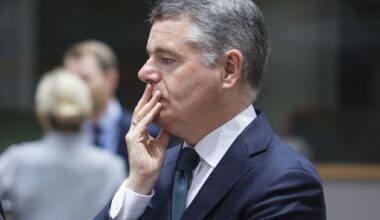 National debt of €218bn is high by international standards, report says
