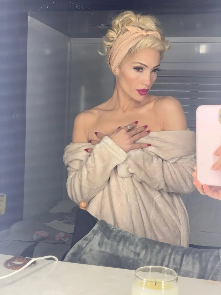 The actress shared photos of herself glammed up for her forthcoming film “Kiss of the Spider Woman” via Instagram Monday. Instagram/Jennifer Lopez