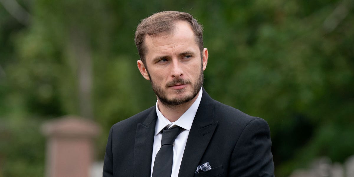 EastEnders reveals major Ben Mitchell change in dramatic funeral story
