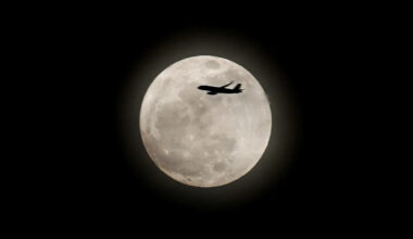 3 supermoons, meteor showers to round off 2025, lighting up Singapore night skies
