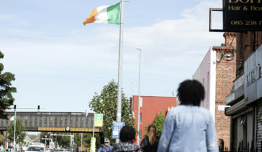 'Raise the colours': How the British far right influenced a campaign to 'reclaim' the Irish flag - The Journal