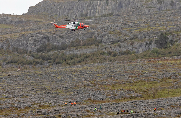 Hiker airlifted to hospital with head injury from Co Clare mountain