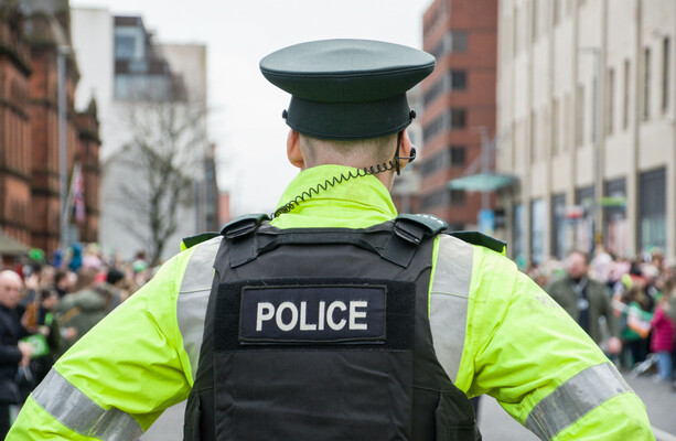 Man arrested in Belfast on suspicion of making and possessing explosives - The Journal