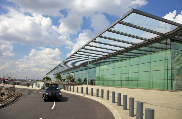 Heathrow terminal 'safe to reopen' after evacuation over possible hazardous materials - The Journal
