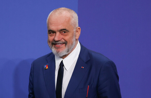 Albania appoints 'corruption-free' AI-generated 'minister' to oversee public tenders - The Journal