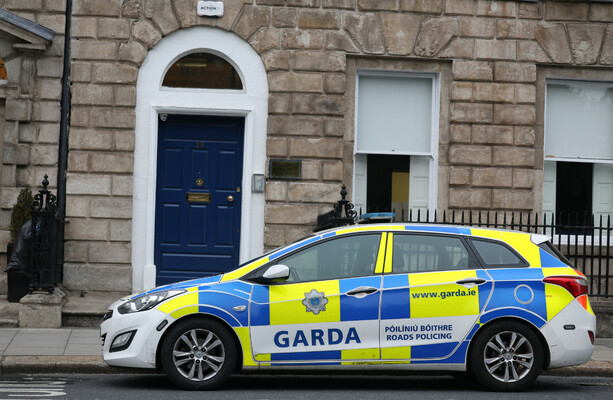 Merrion Square North reopens after suspicious package sent to Iona Institute deemed safe - The Journal