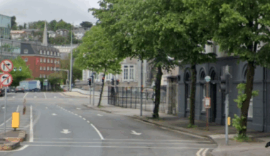 Cyclist in her 20s dies after collision involving truck in Cork city - The Journal