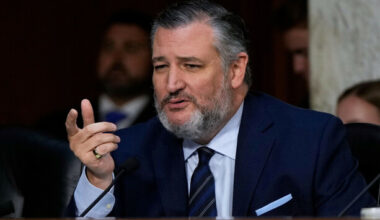 Republican senator Ted Cruz says regulator acted like 'mafioso' in Jimmy Kimmel cancellation