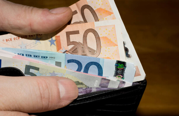 It looks like the €1,000 rent tax credit might get an extension