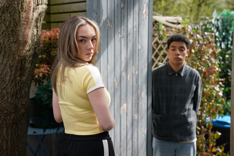 frankie osborne and jacob omari in hollyoaks