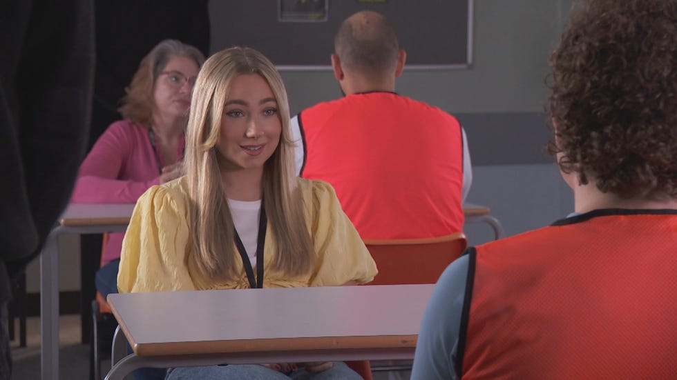 embargo 09092025 peri lomax and tom cunningham in hollyoaks