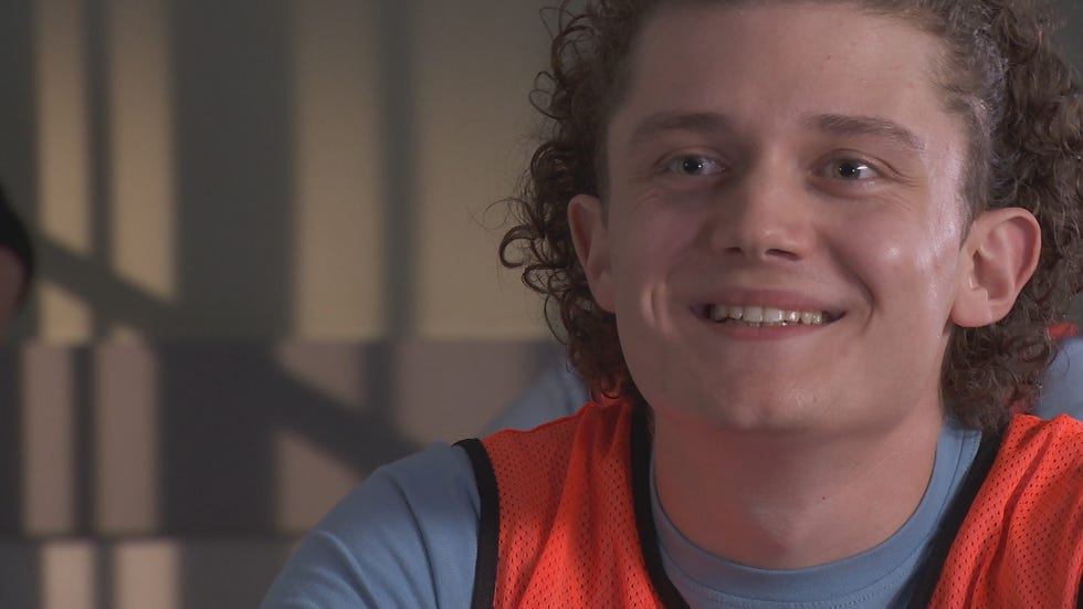 tom cunningham and peri lomax in hollyoaks