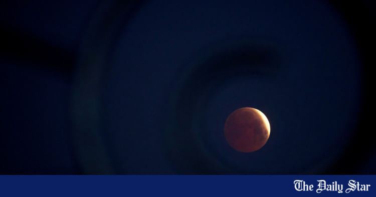 Blood Moon Total Lunar Eclipse | 'Blood Moon' to rise during total lunar eclipse tonight | Where to See the Blood Moon Lunar Eclipse