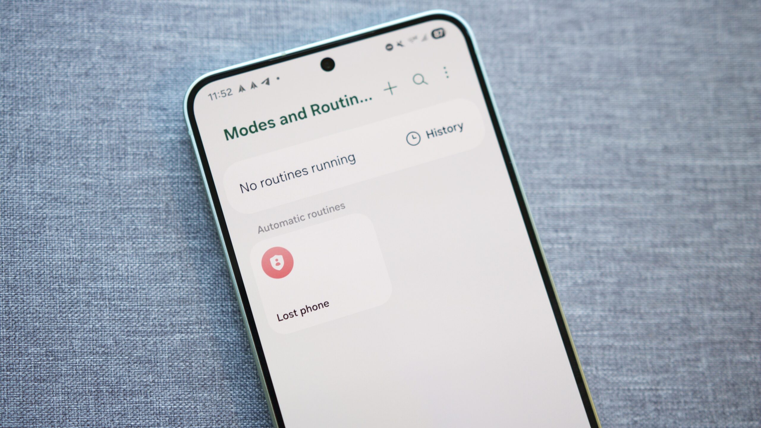 A "Lost phone" routine set up in the Samsung Routines app.
