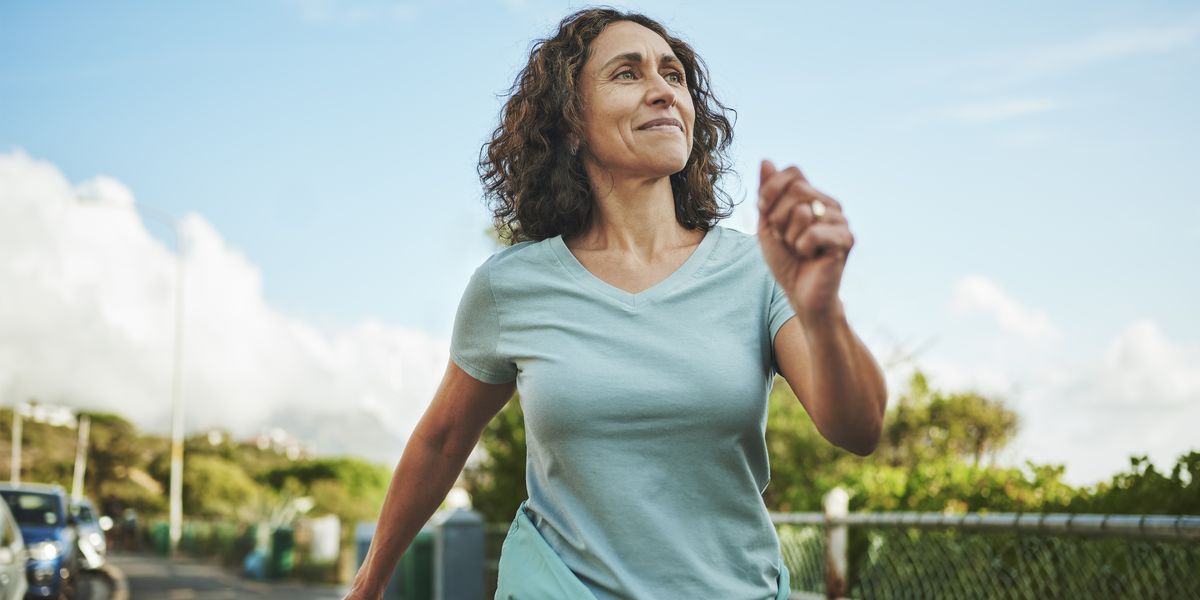 Why everyone’s trying posture walking – and the surprising health benefits