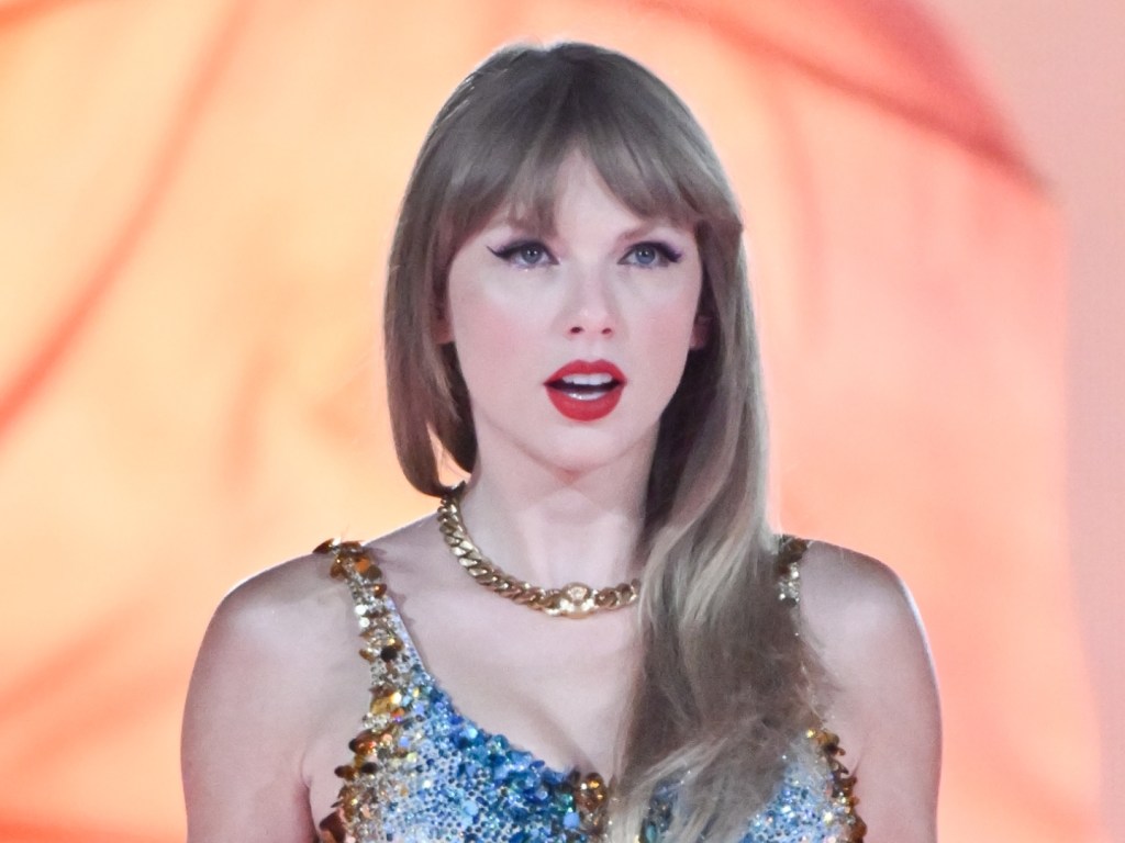 Taylor Swift Hints at Why She’s Releasing So Many Vinyl Editions