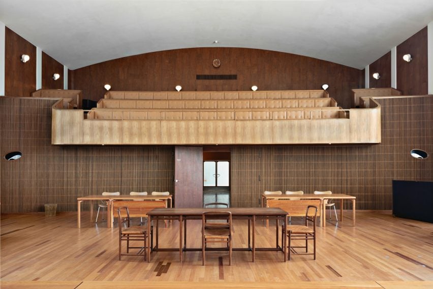 Søllerød Town Hall by Arne Jacobsen
